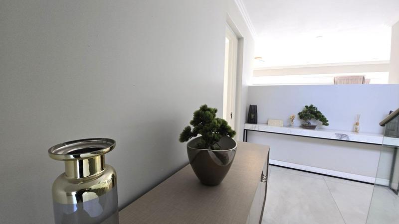 5 Bedroom Property for Sale in The Islands Estates North West